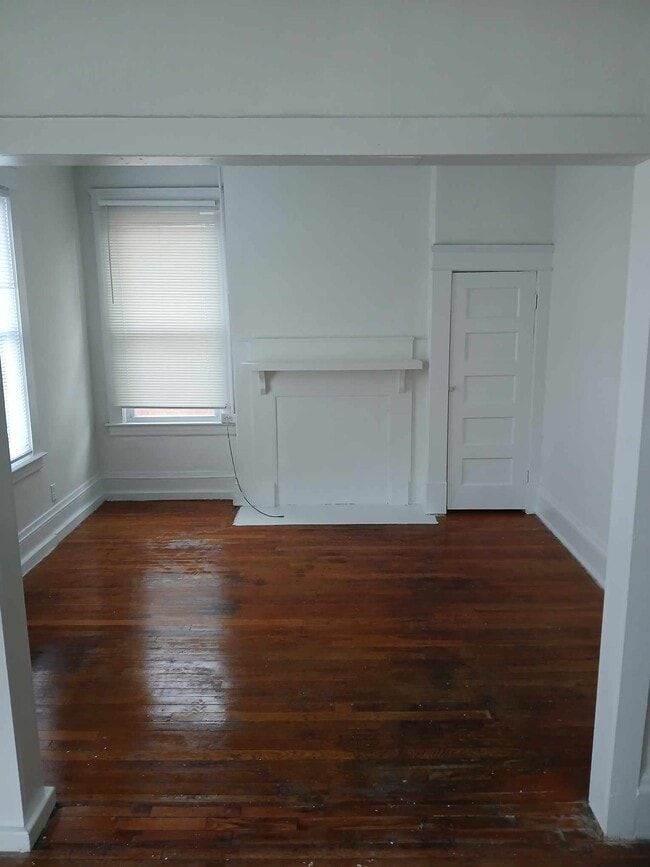 1527 Jackson St, Unit B