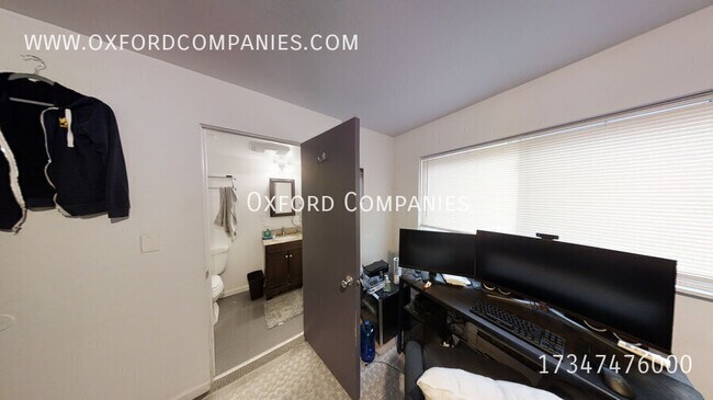 1548 Jones Dr in Ann Arbor, MI - Building Photo - Building Photo