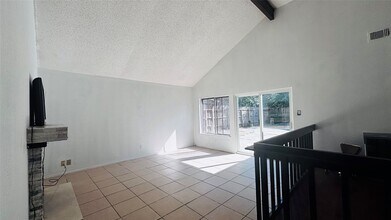 12943 Leaf Glen Ln in Houston, TX - Building Photo - Building Photo