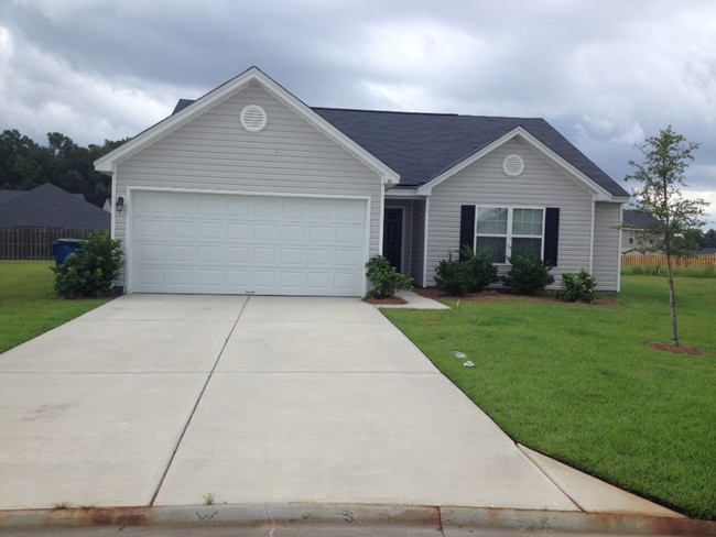 property at 30 Miller Park Cir