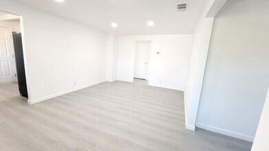 6265 Wilma Ave in Newark, CA - Building Photo - Building Photo