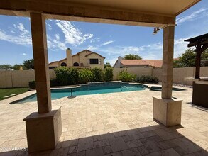 3611 N 109th Dr in Avondale, AZ - Foto de edificio - Building Photo