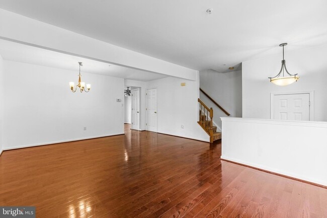 2547 Legation Pl, Unit 2403 in Waldorf, MD - Building Photo - Building Photo