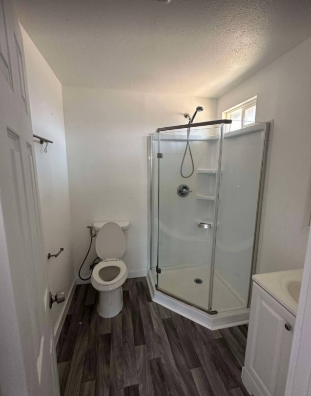 415 Iona Dr in San Diego, CA - Building Photo - Building Photo