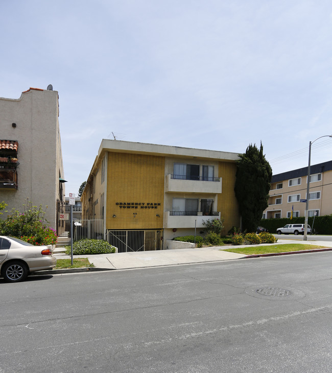 Gramercy Park Townhouse in Los Angeles, CA - Building Photo - Building Photo