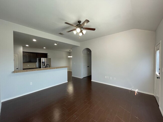 918 Brown Rock Dr in New Braunfels, TX - Building Photo - Building Photo