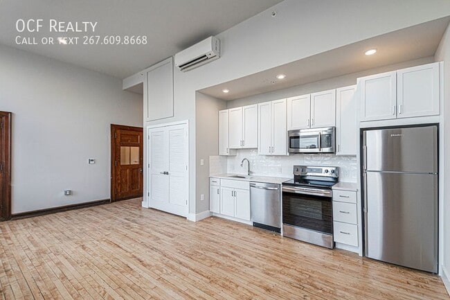 The Walter George Smith Public School in Philadelphia, PA - Building Photo - Building Photo