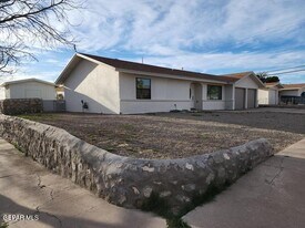 201 Vista Rio Cir in El Paso, TX - Building Photo