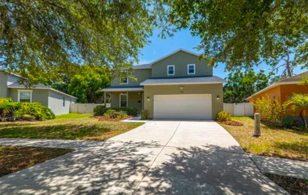 11159 Running Pine Dr in Riverview, FL - Building Photo