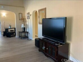 12964 Roswell Ave in Chino, CA - Building Photo - Building Photo