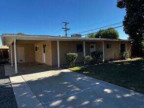 6580 Hillside Ave in Riverside, CA - Building Photo - Building Photo