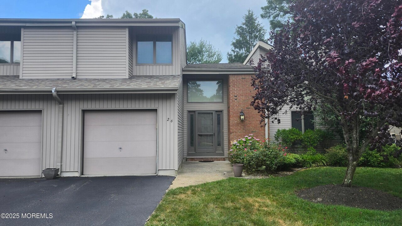 26 White Swan Way in Brick, NJ - Building Photo