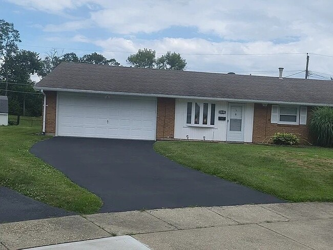 property at 11848 Knollsprings Ct