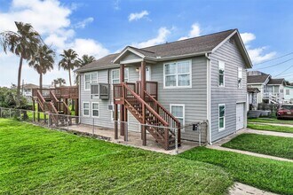 1029 62nd St in Galveston, TX - Building Photo - Building Photo