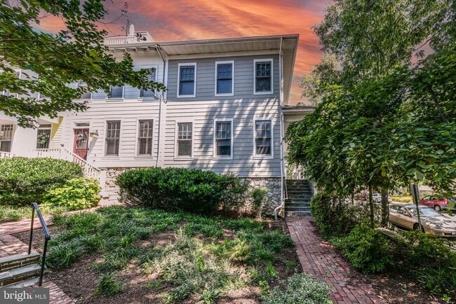 property at 1310 N Danville St
