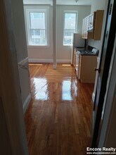 1189 Commonwealth Ave, Unit 6 in Boston, MA - Foto de edificio - Building Photo