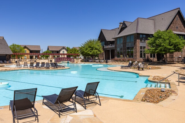The Cottages of College Station