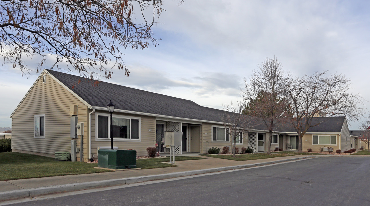 St. Mark's Gardens in Kaysville, UT - Building Photo