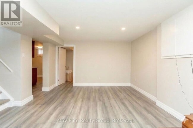 property at 811 Nixon Ave