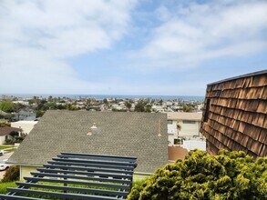 4648 Narragansett Ave in San Diego, CA - Building Photo - Building Photo