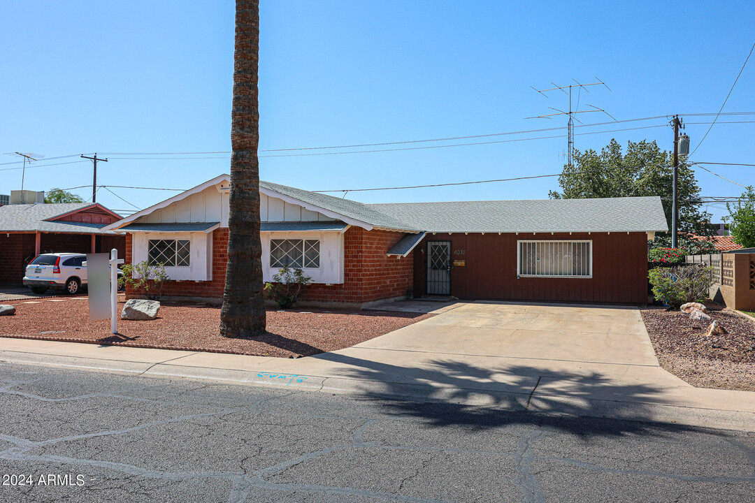 4031 W Ocotillo Rd in Phoenix, AZ - Building Photo