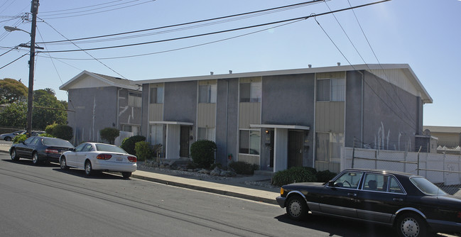 Rodeo Commons Townhomes in Rodeo, CA - Building Photo - Building Photo