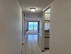 2220 Ocean Shore Blvd in Ormond Beach, FL - Building Photo - Building Photo