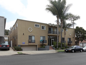 Lido Apartments - 1640 Barry in Los Angeles, CA - Building Photo - Building Photo