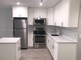 17 Keswick A in Deerfield Beach, FL - Building Photo