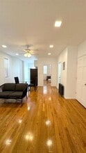 215 Bay Ridge Ave in Brooklyn, NY - Foto de edificio - Building Photo