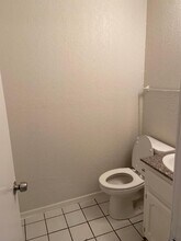 2125 Beaumont Dr, Unit B in Norman, OK - Building Photo - Building Photo