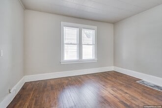 528 5th St in Menasha, WI - Building Photo - Building Photo