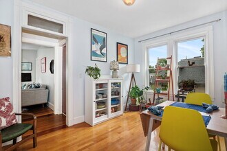 4 Marlou Terrace, Unit 3 in Boston, MA - Building Photo - Building Photo