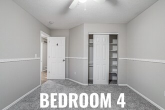 13031 Dexter St in Thornton, CO - Foto de edificio - Building Photo