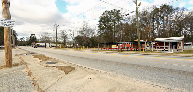 3200 Milledgeville Rd in Augusta, GA - Foto de edificio - Building Photo