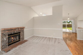 22009 SE 277th St in Maple Valley, WA - Building Photo - Building Photo