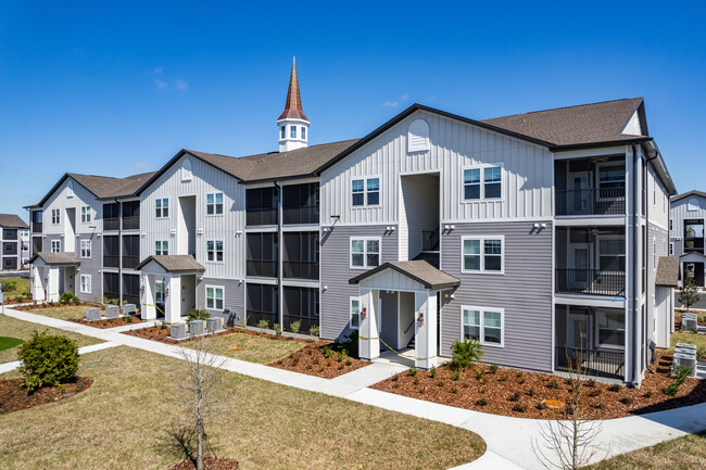 Spires 27 in Ocala, FL - Foto de edificio - Building Photo