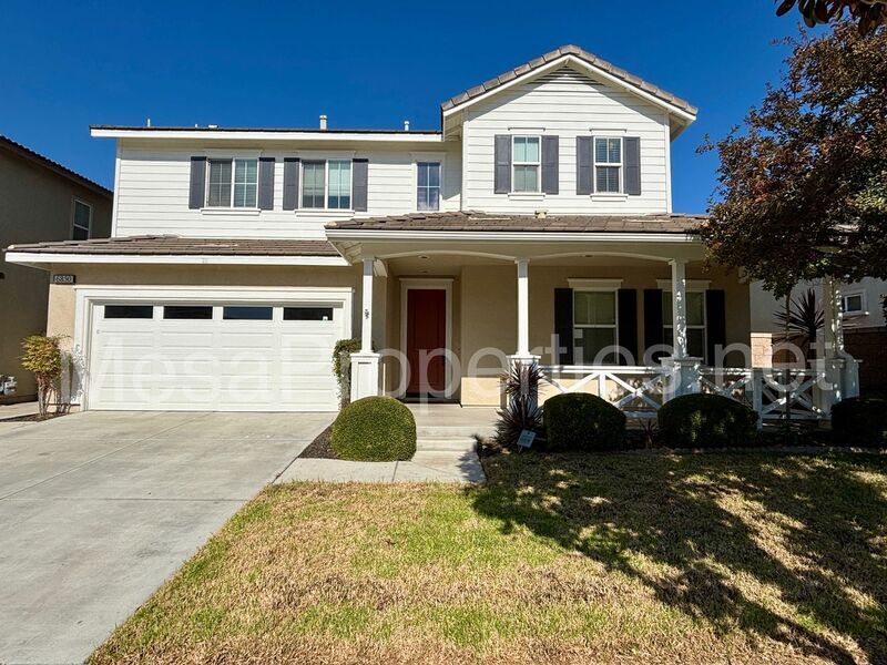 6850 Edinboro St in Chino, CA - Building Photo