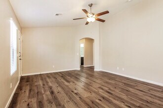 1044 S 239th Ln in Buckeye, AZ - Building Photo - Building Photo