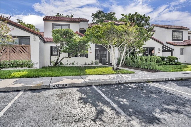 9219 SW 123rd Ave Ct in Miami, FL - Building Photo - Building Photo