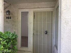 3095 Casey Dr in Las Vegas, NV - Building Photo