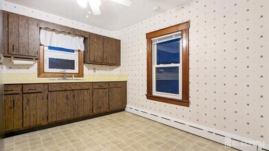 107 Madison Ave in Dunellen, NJ - Building Photo - Building Photo