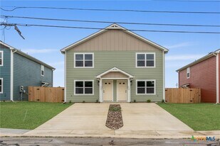 1009 S 26th St in Temple, TX - Building Photo