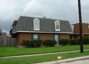 2809 Kingman St in Metairie, LA - Building Photo