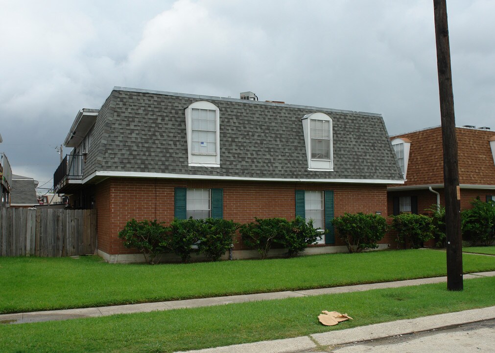 2809 Kingman St in Metairie, LA - Building Photo