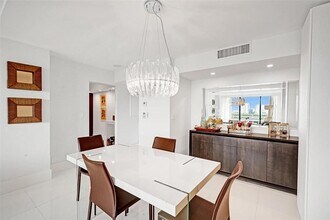 20355 NE 34th Ct in Aventura, FL - Building Photo - Building Photo