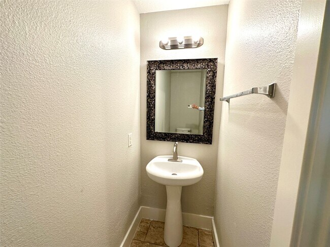 property at 7506 Rabbit Ridge