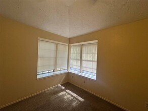 20507 Broughwood Cir in Katy, TX - Building Photo - Building Photo