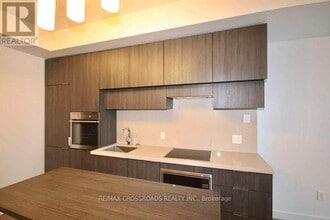 3010-3018 EGLINTON Ave in Toronto, ON - Building Photo - Building Photo