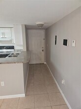 9987 Nob Hill Ln in Sunrise, FL - Building Photo - Building Photo